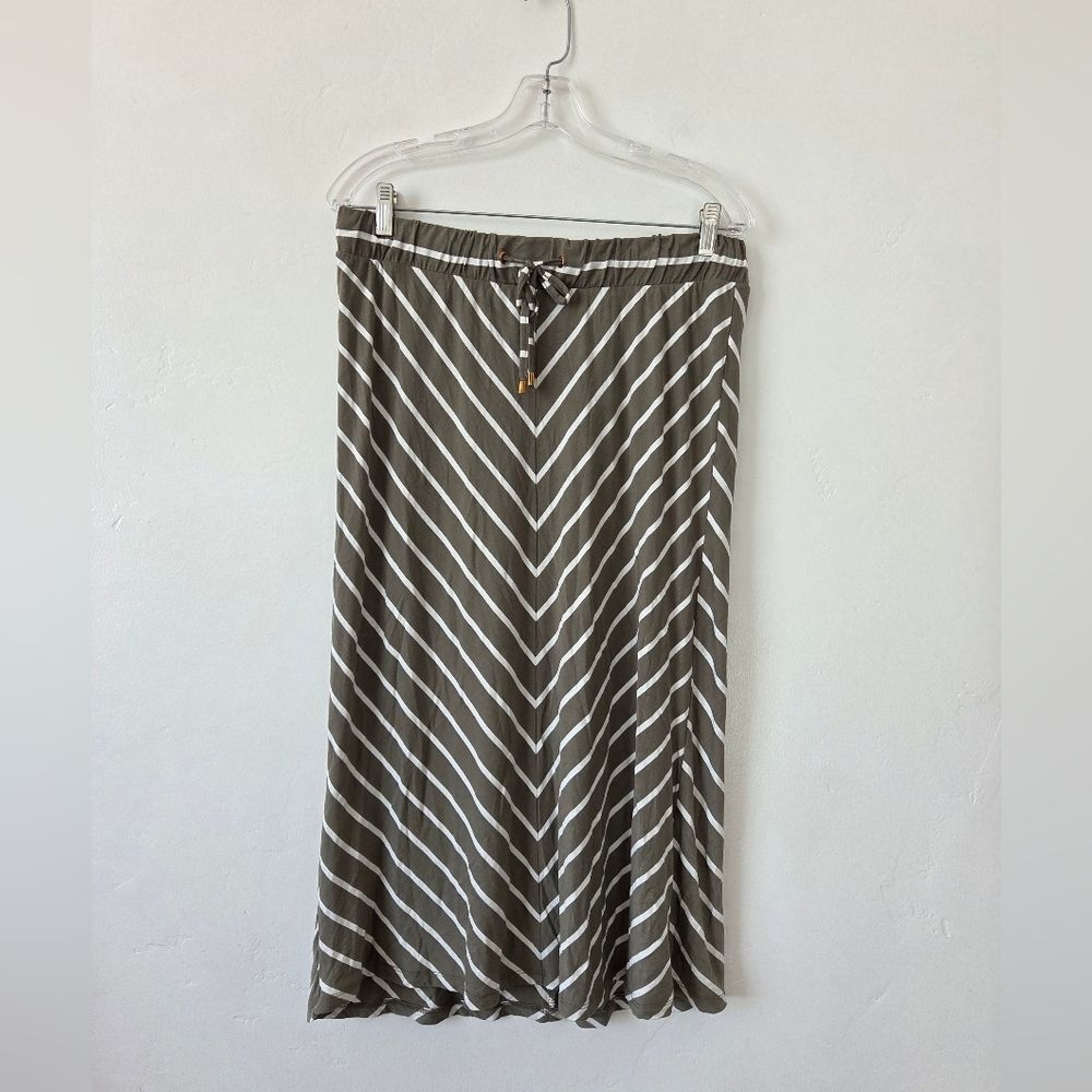 French Laundry Sage Green Stripe Maxi Skirt Jersey Knit Comfy Casual Gold L